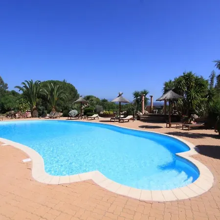Residence Hoteliere La Capicciola *