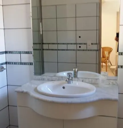 Residence Hoteliere La Capicciola *