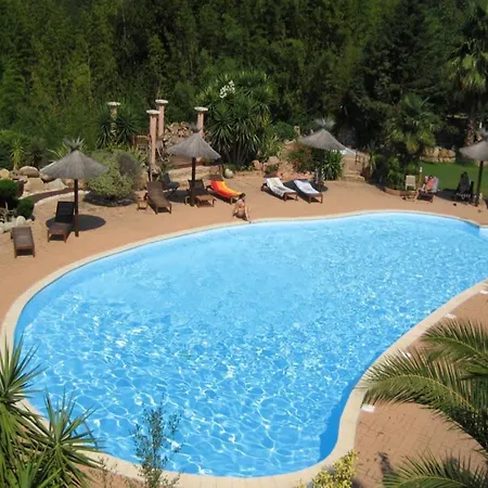 Residence Hoteliere La Capicciola Kompleks wypoczynkowy *