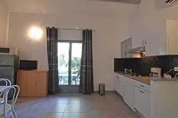 Residence Hoteliere La Capicciola Kompleks wypoczynkowy Porto-Vecchio (Corsica)
