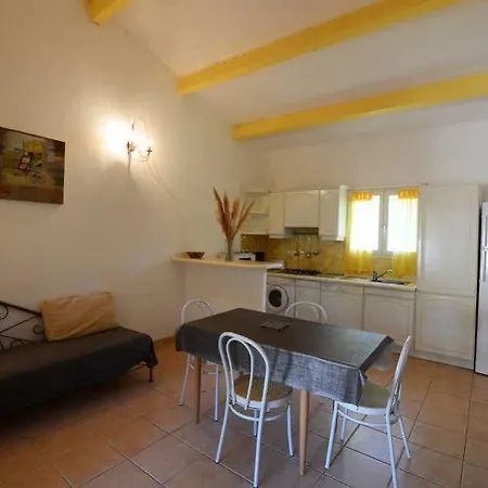Residence Hoteliere La Capicciola Kompleks wypoczynkowy Porto-Vecchio (Corsica)